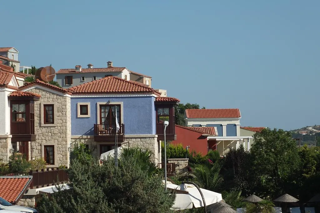 Lapis Port Surf Hotel Alacati Bed & Breakfast