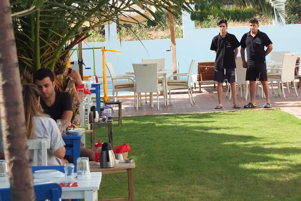 Lapis Port Surf Hotel Alacati
