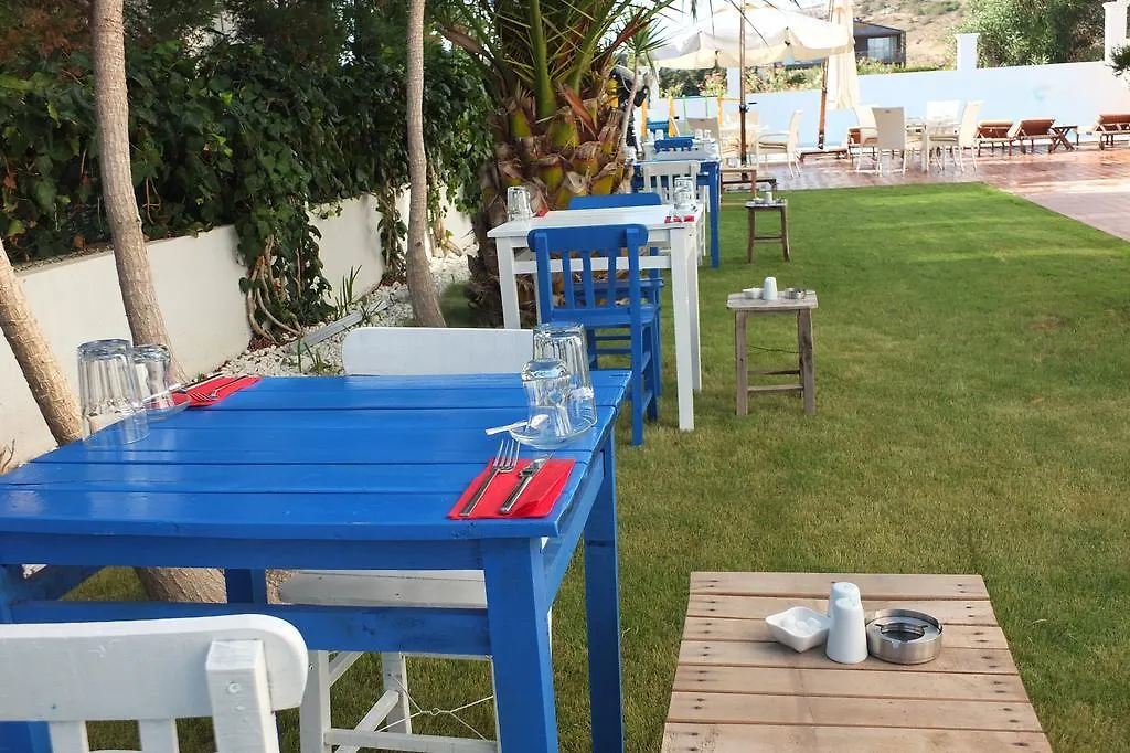 Lapis Port Surf Hotel Alaçatı Couette-café