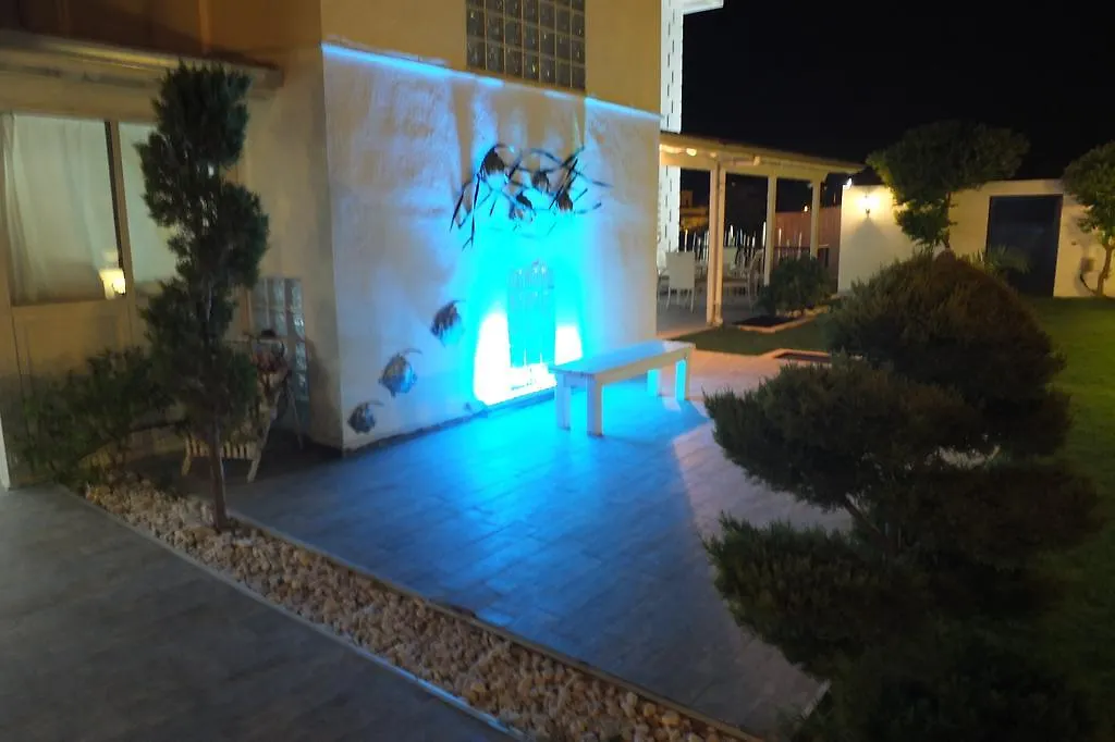 Bed & Breakfast Lapis Port Surf Hotel Alacati